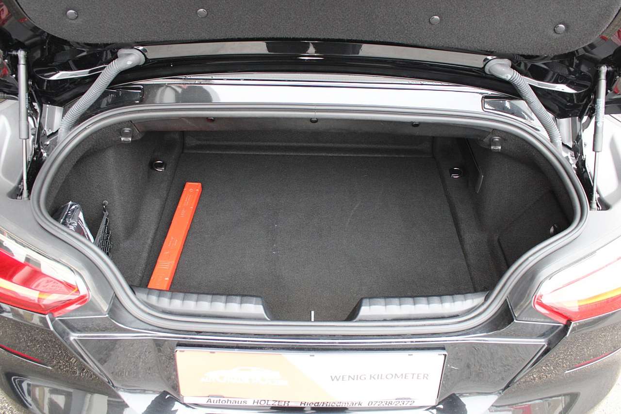 BMW Z4  sDrive 30i Aut. Sportline *HUD, Keyless*