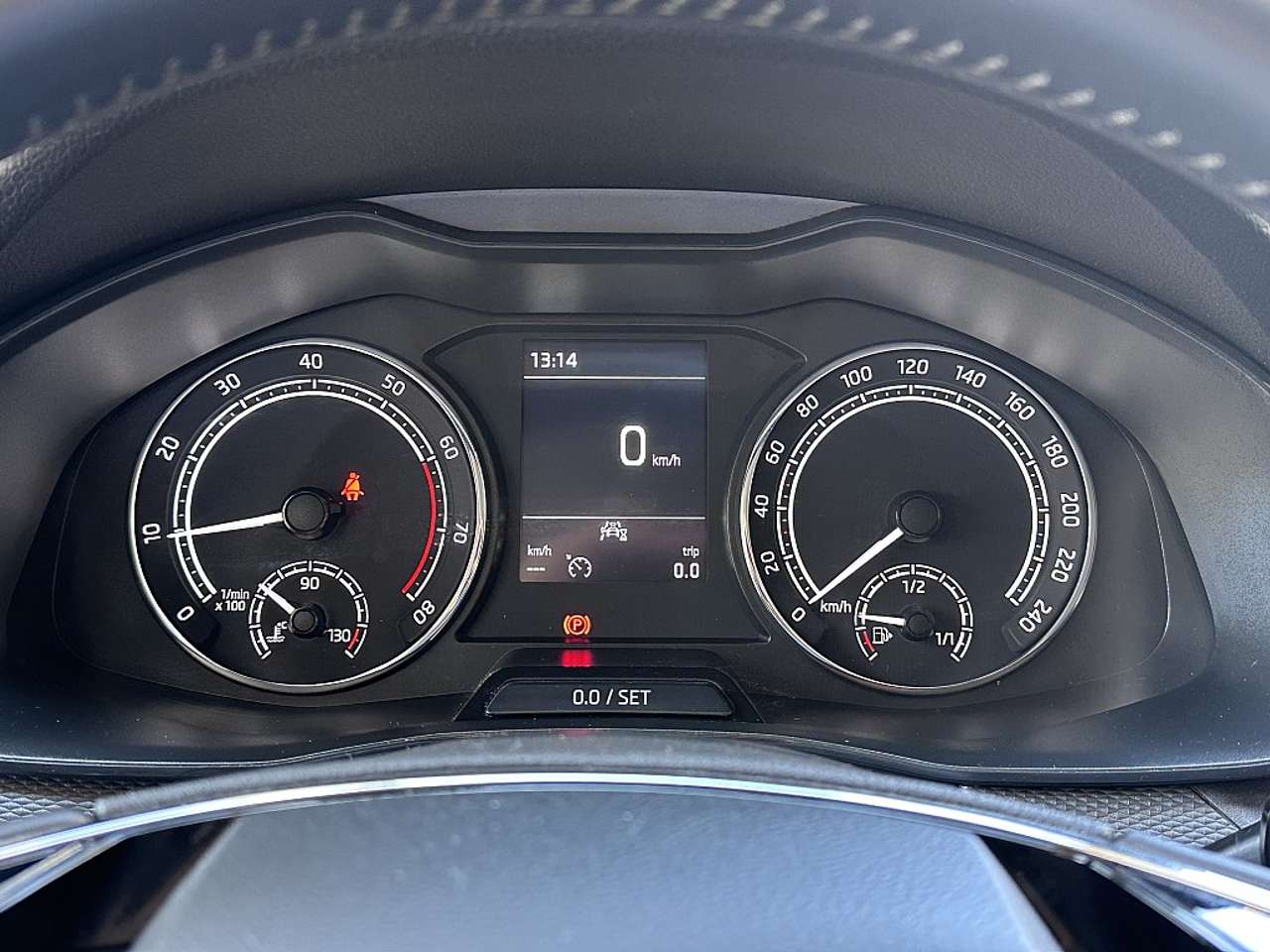 Skoda Kamiq  1,0 TSI SC *AHK schwenkbar, Sitzheizung*