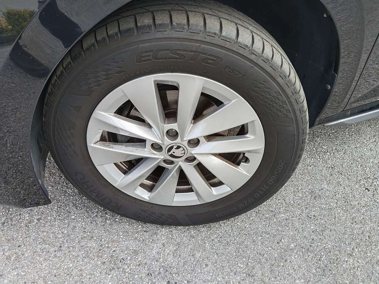 Skoda Kamiq  Skoda Kamiq Style 1,5 TSI „volle Garantie bis 0…