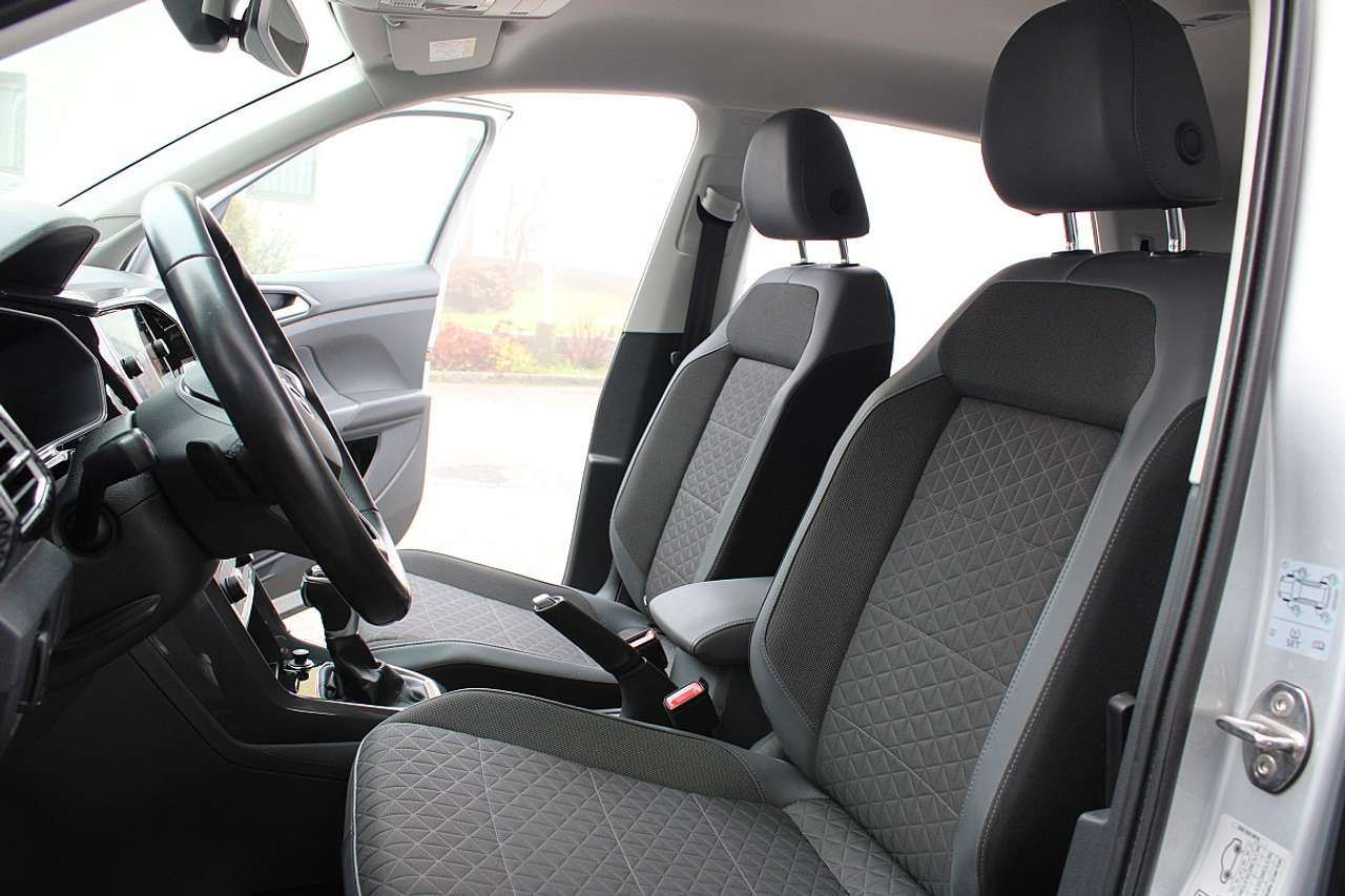 Volkswagen T-Cross  1,0 TSI Style DSG *AHK, NAVI, dig. Cockpit*