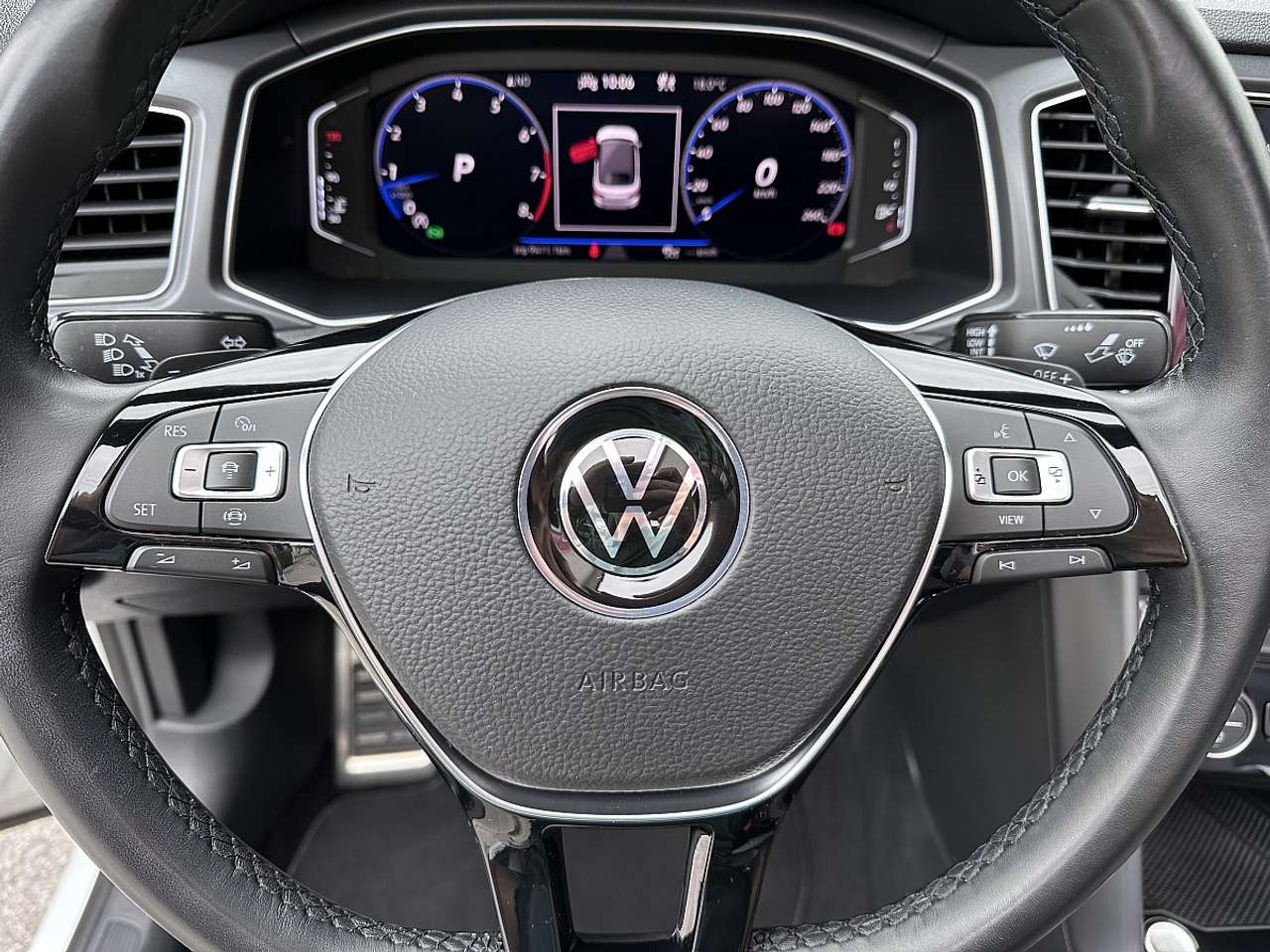 Volkswagen T-Roc  Cabrio 1,5 TSI ACT R-Line DSG *Garantie, Lenkra…