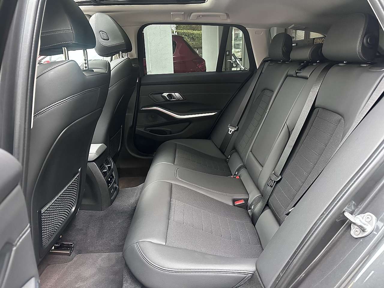 BMW 320  d Touring G21 Sport Line *LED, Panorama, Naviga…