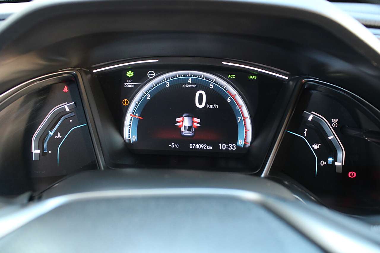 Honda Civic  1,0 VTEC Turbo Elegance *AHK, NAVI, ACC*