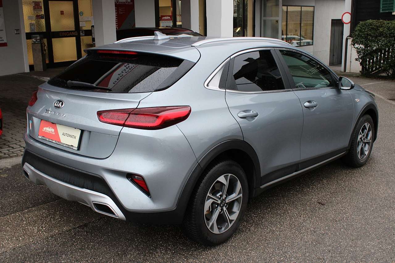 Kia XCeed  Xceed 1,5 TGDI 48V GPF Silber DCT *7 Jahre Gara…