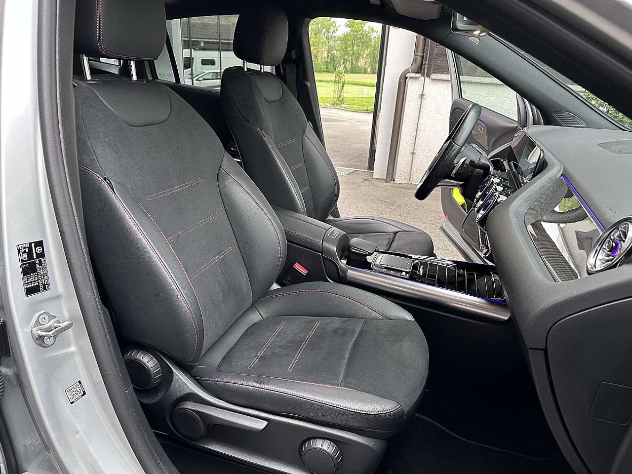 Mercedes-Benz GLA 220  d Aut. AMG-Line *Garantie, LED, NAVI, Rü.Kam*