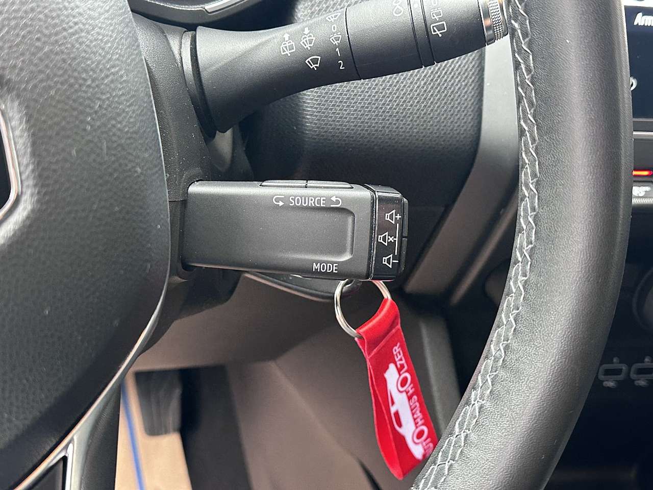 Renault Clio  Zen TCe 100 *LED, NAVI, Tempomat*