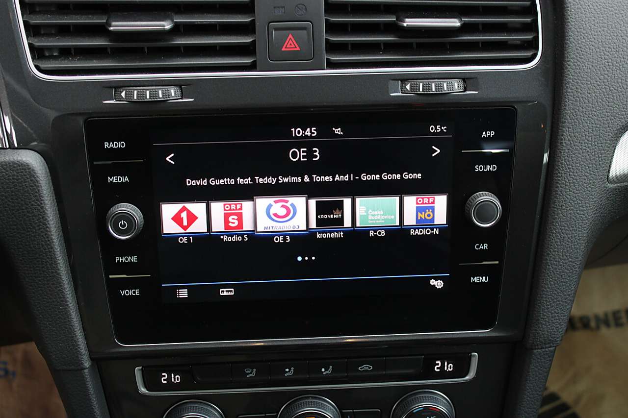 Volkswagen Golf  Comfortline 1,0 TSI *Tempomat, 2-Zonen Klima*