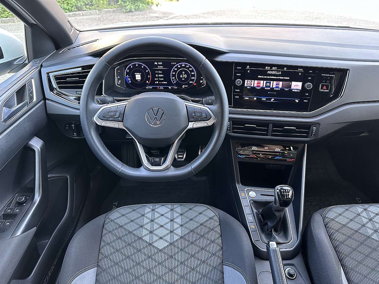 Volkswagen Taigo  1,0 TSI R-Line *LED, KESSY, dig.Cockpit*