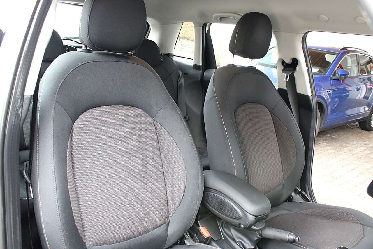 MINI One  MINI One Aut. 5-Türer *wenig Kilometer, Parksen…