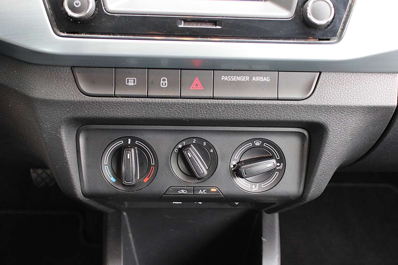 Skoda Fabia  Combi Ambition 1,0 TSI *Tempomat, Parksensor*