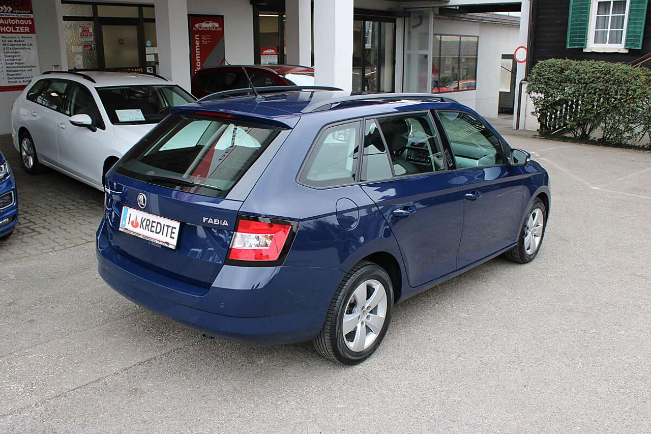 Skoda Fabia  Combi Ambition 1,0 TSI *Tempomat, Parksensor*
