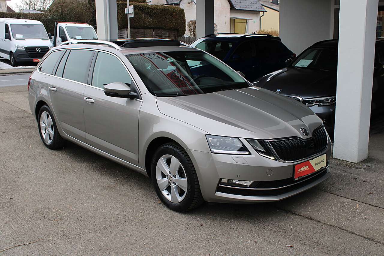 Skoda Octavia  Combi 1,0 TSI Style *Panorama, LED, NAVI, Winte…