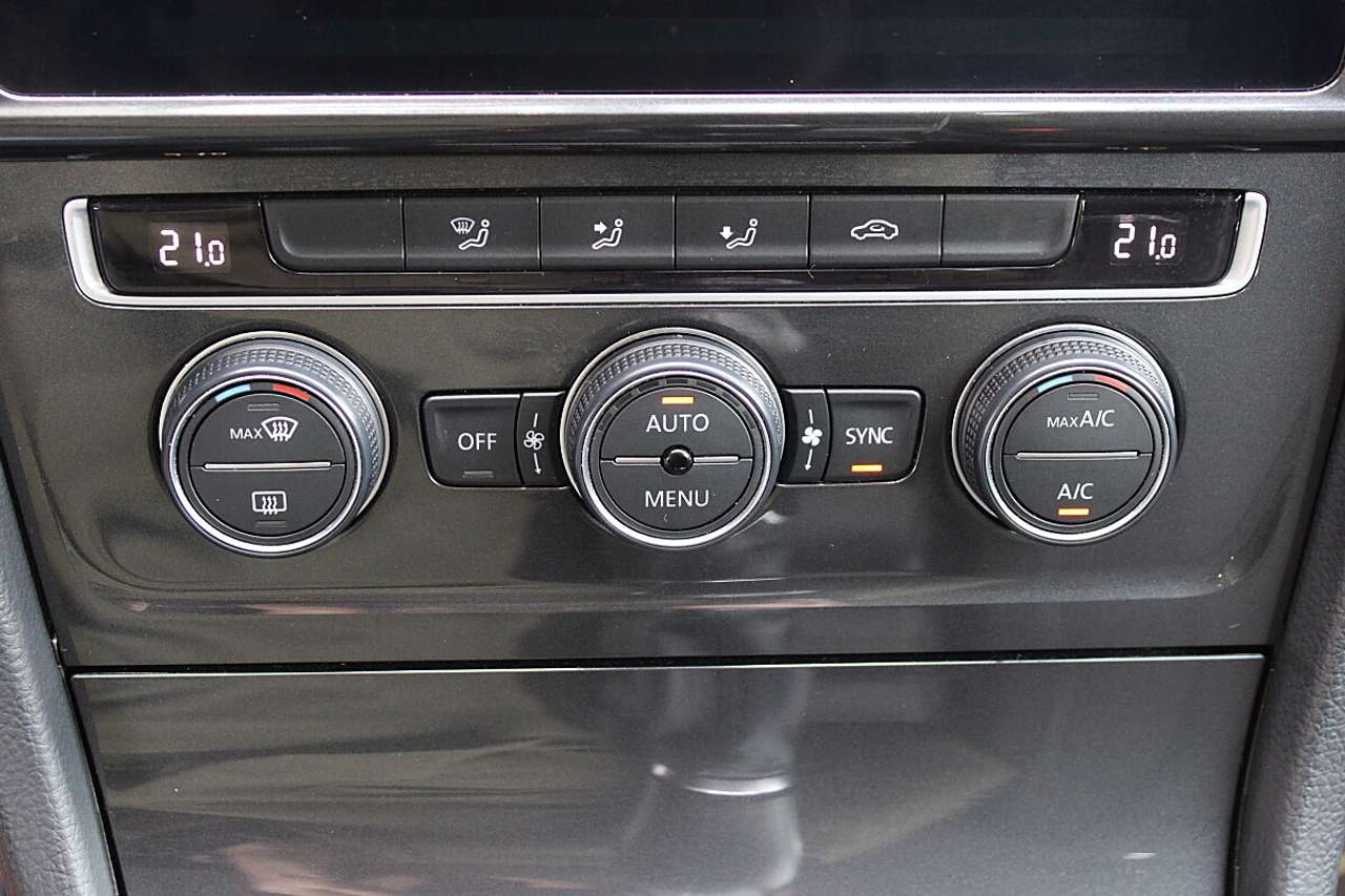 Volkswagen Golf  Comfortline 1,0 TSI *Tempomat, 2-Zonen Klima*