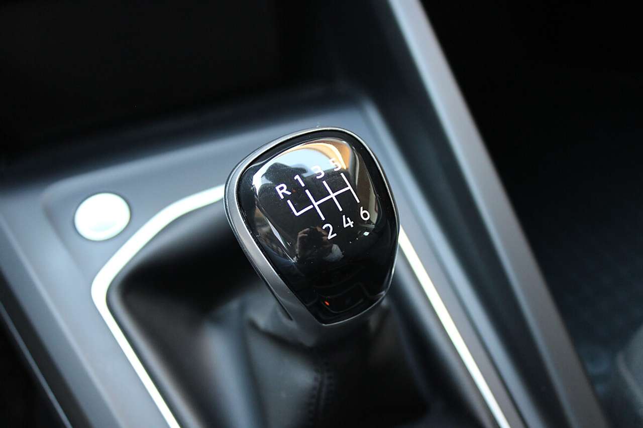 Volkswagen Golf Variant  2,0 TDI Life *5-J Garantie, NAVI, LED*