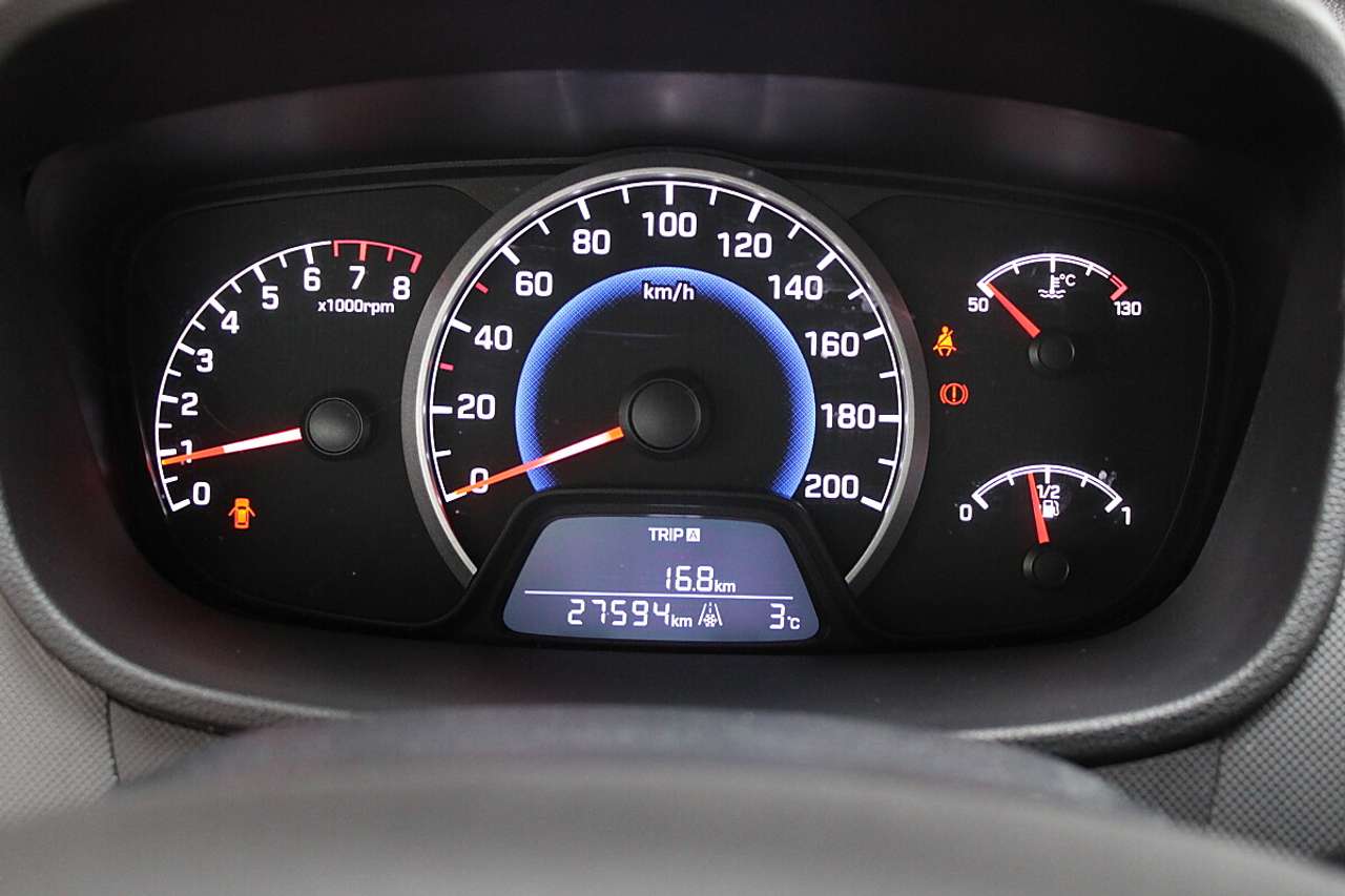 Hyundai i10  1,0 Level 2 *Tempomat, Bluetooth*