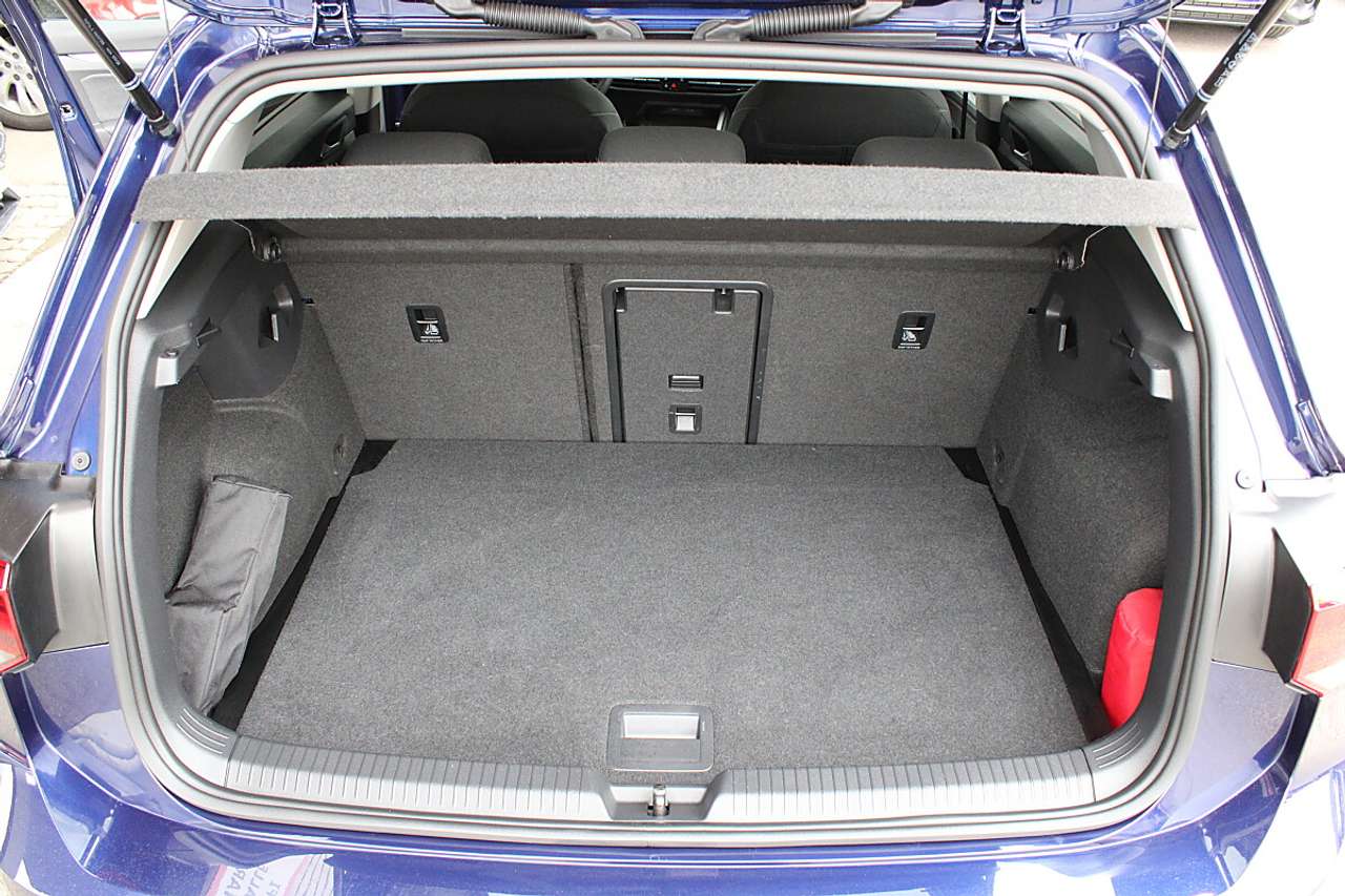 Volkswagen Golf  2,0 TDI Life DSG *Sitz-Lenkradheizung, Rü.Kam, …