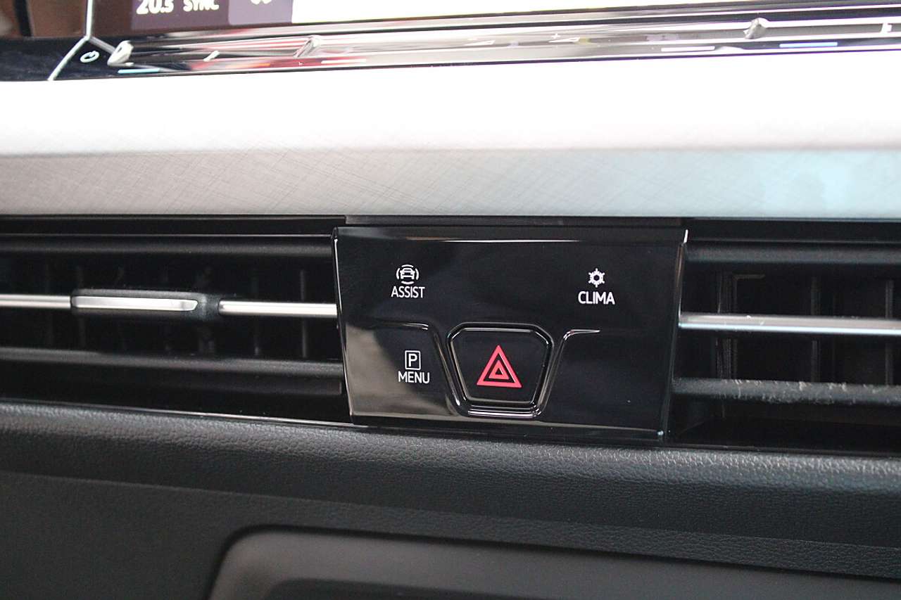 Volkswagen Golf  2,0 TDI Life DSG *Sitz-Lenkradheizung, Rü.Kam, …