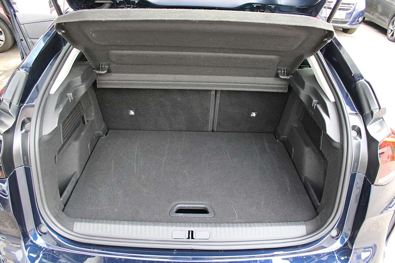 Citroen C4  BlueHDI 130 EAT8 Aut.*bester HDi Diesel, LED, N…