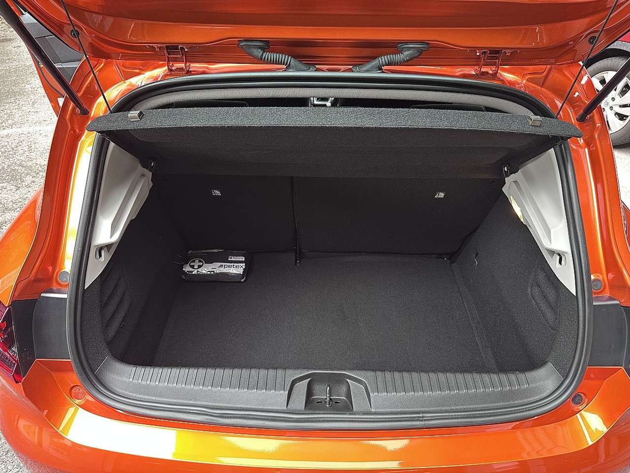 Renault Clio  Zen TCe 100 *LED, NAVI, Tempomat*
