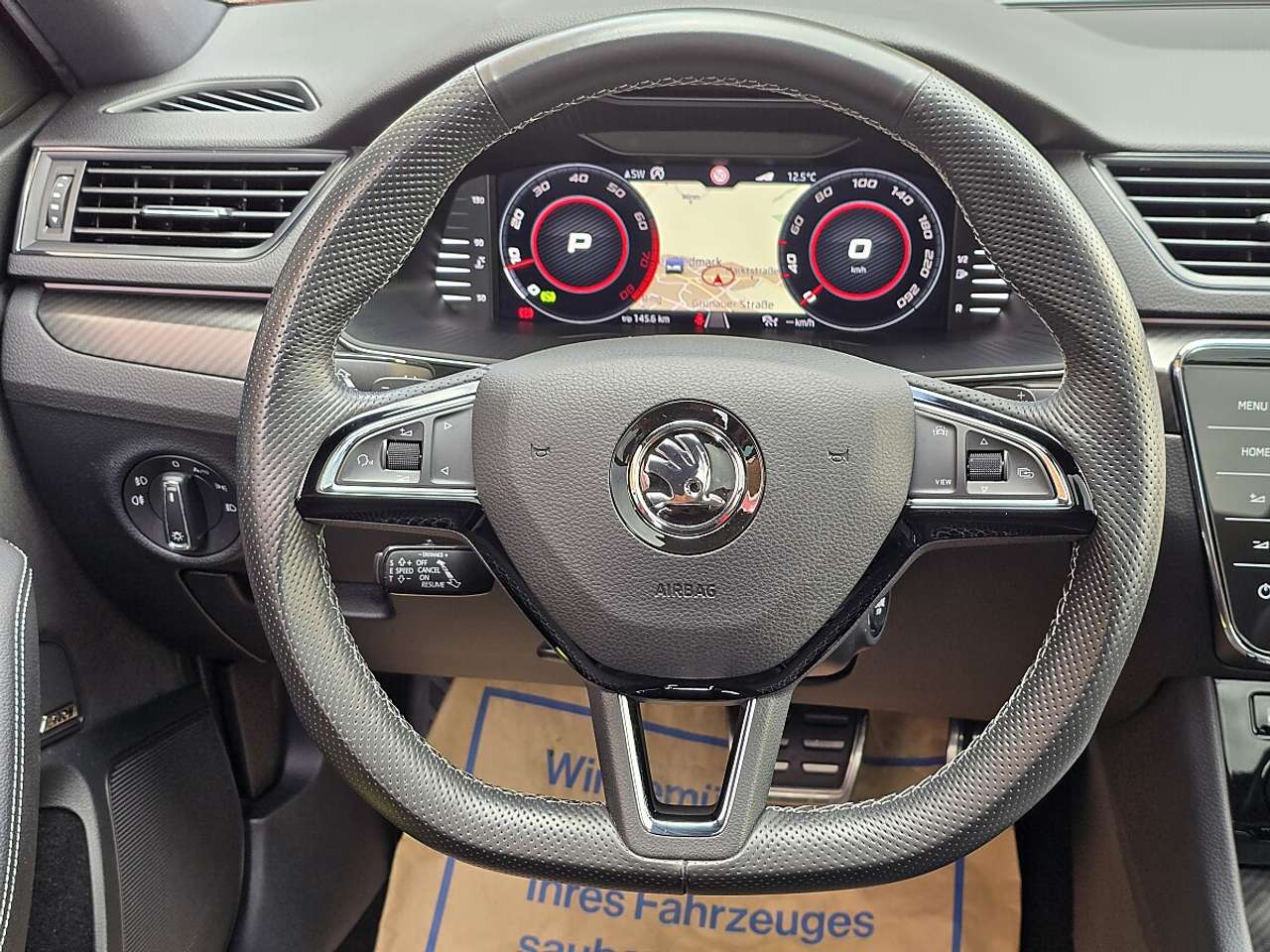 Skoda Superb  Kombi 2,0 TSI 4×4 Sportline DSG *Matrix, Standh…